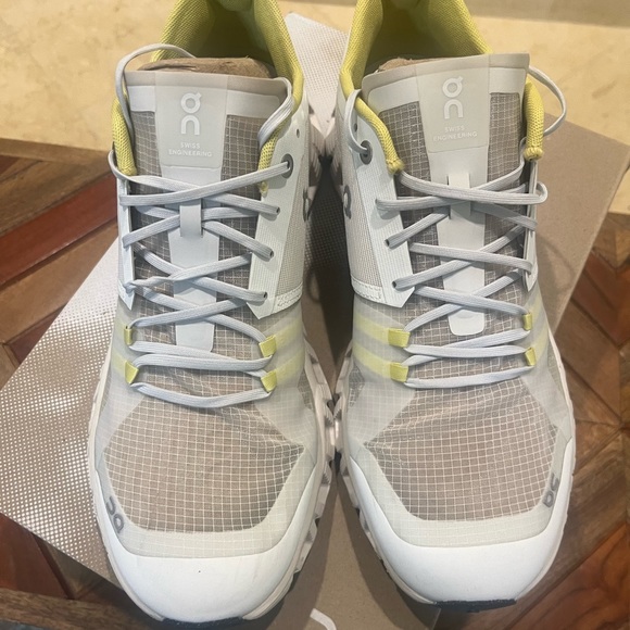 Cloud X Shift On Clouds - Picture 4 of 7